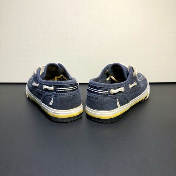 Boys NAUTICA Spinnaker Navy Blue Canvas Boat Shoes / Size 11 - Picture 5 of 9